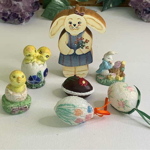 Easter Figurines Lot Wood Bunny Ceramic Chicks Spring Decor Collection Vintage - Picture 1 of 16